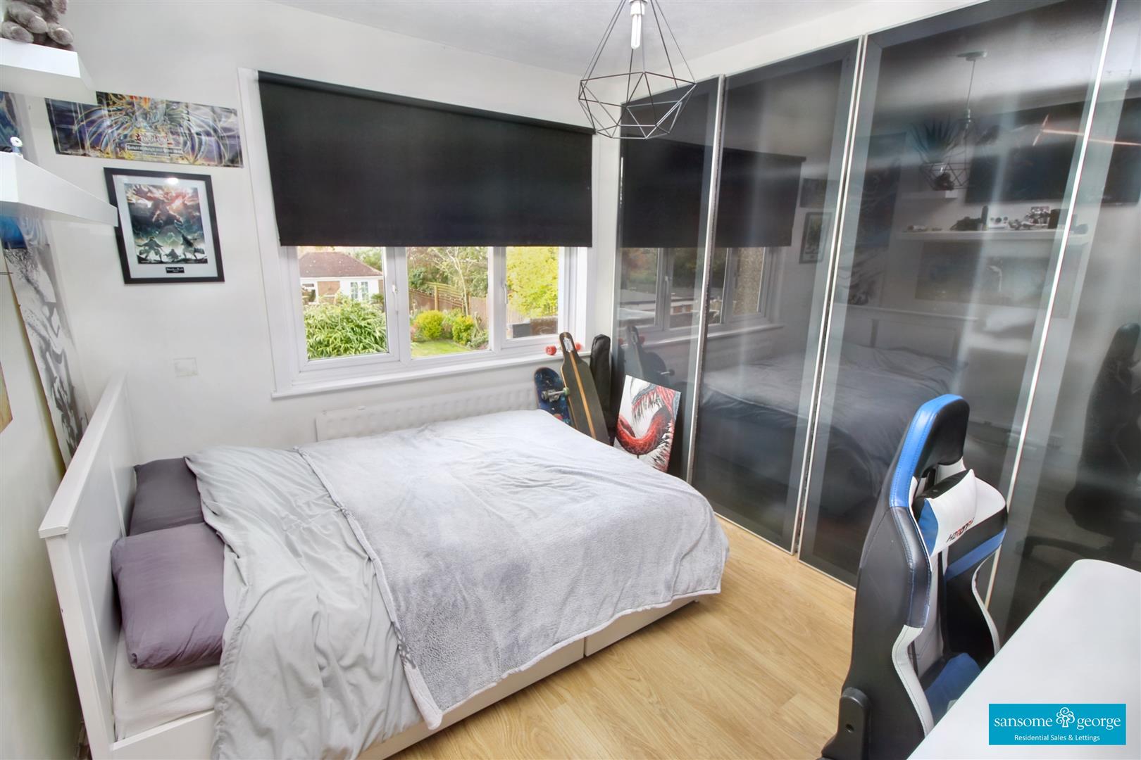Woodland Drive, Tilehurst, Reading